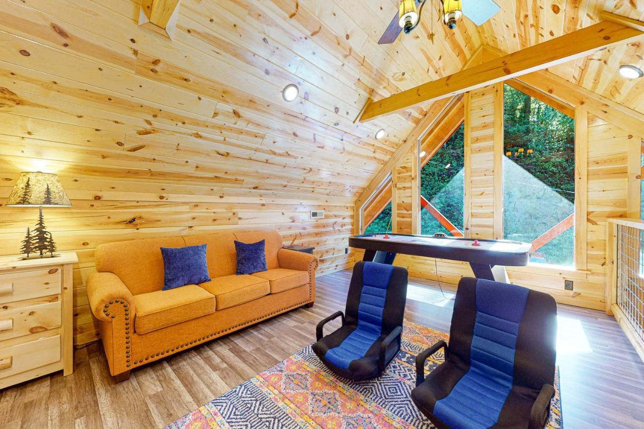 Knotty Escape Villa Gatlinburg Eksteriør billede