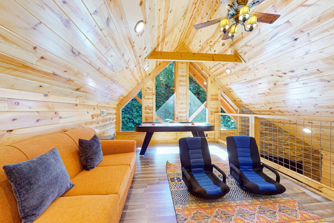 Knotty Escape Villa Gatlinburg Eksteriør billede